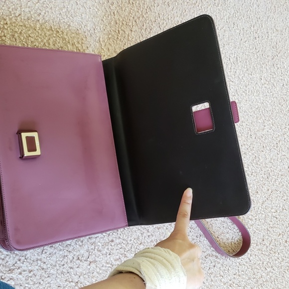 NWOT Roger Vivier Handbag Burgundy Patent Leather Luxury Designer Purple Handbag - Picture 11 of 16